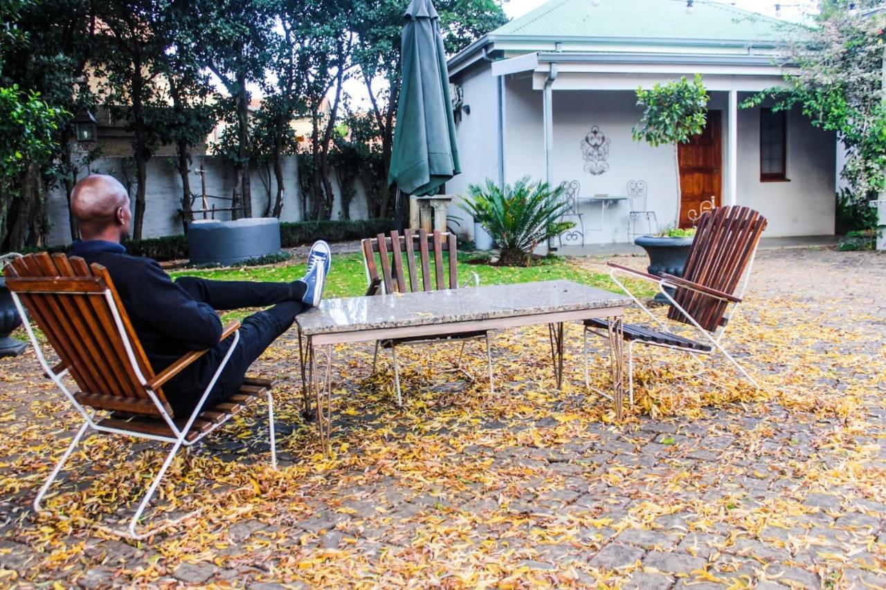 Villa Jana Guesthouse Pretoria Bagian luar foto