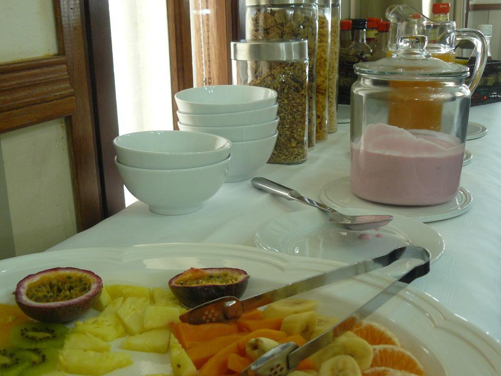 Villa Jana Guesthouse Pretoria Bagian luar foto