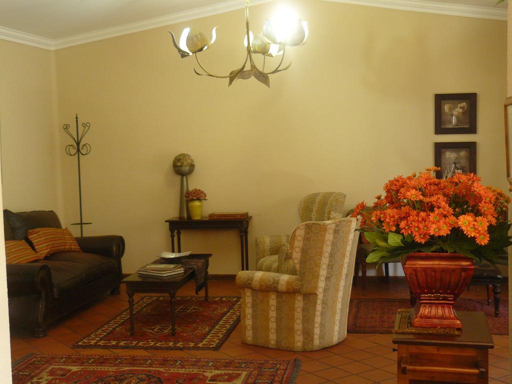 Villa Jana Guesthouse Pretoria Bagian luar foto