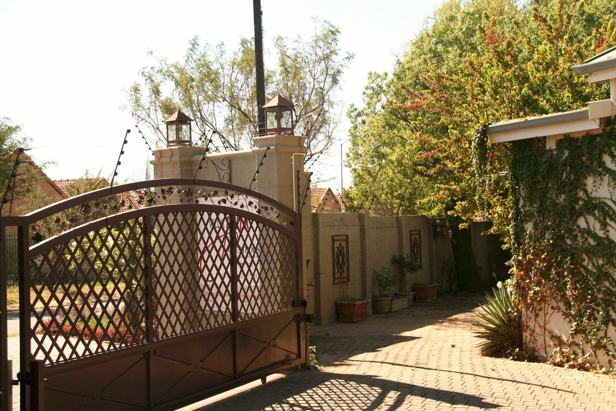 Villa Jana Guesthouse Pretoria Bagian luar foto