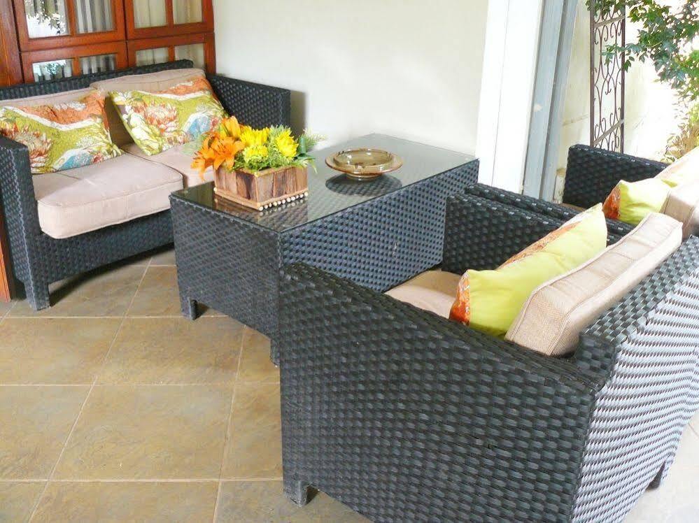 Villa Jana Guesthouse Pretoria Bagian luar foto